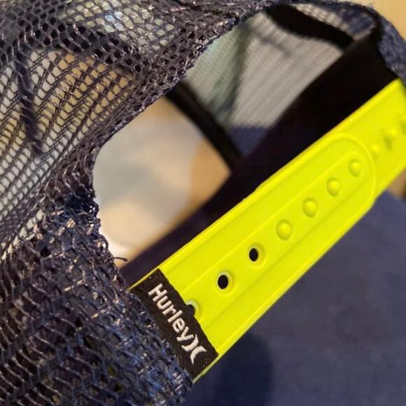 Hurley Men's Black Lime Green Snap Back Adjustable Mesh Back Baseball Hat - Picture 7 of 8